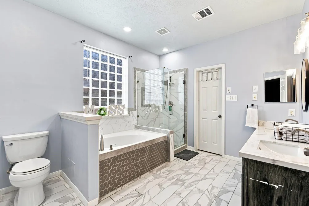 13507 Willow Heights Court Houston, TX 77059