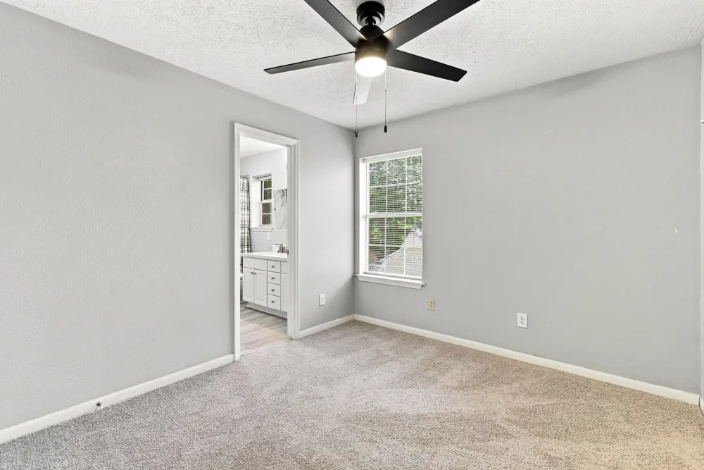 13507 Willow Heights Court Houston, TX 77059