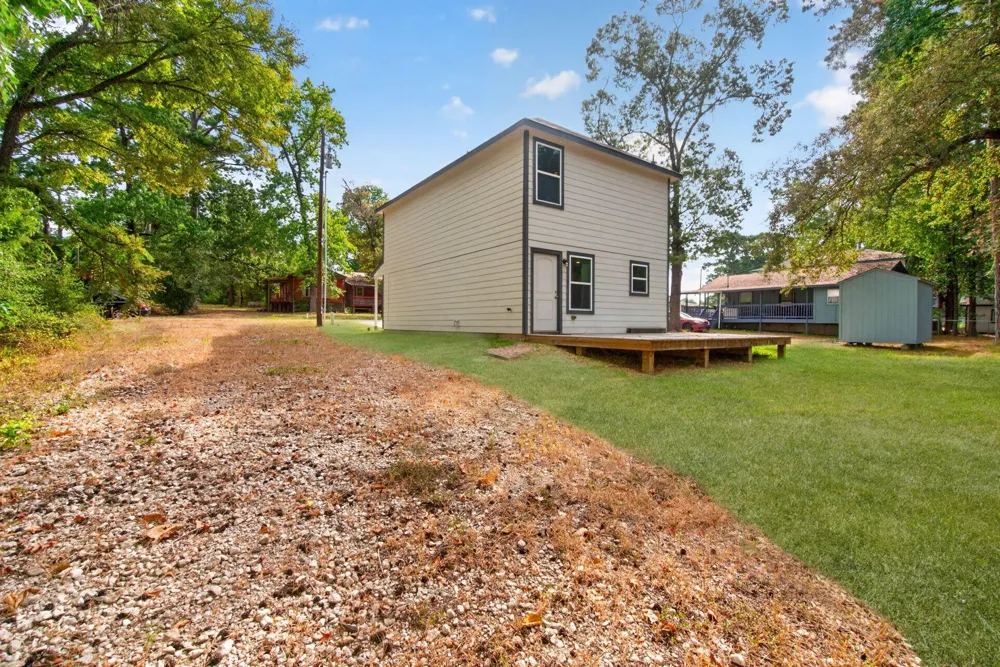155 Cherry Tree Livingston, TX 77351