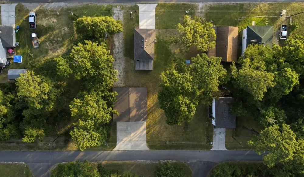155 Cherry Tree Livingston, TX 77351