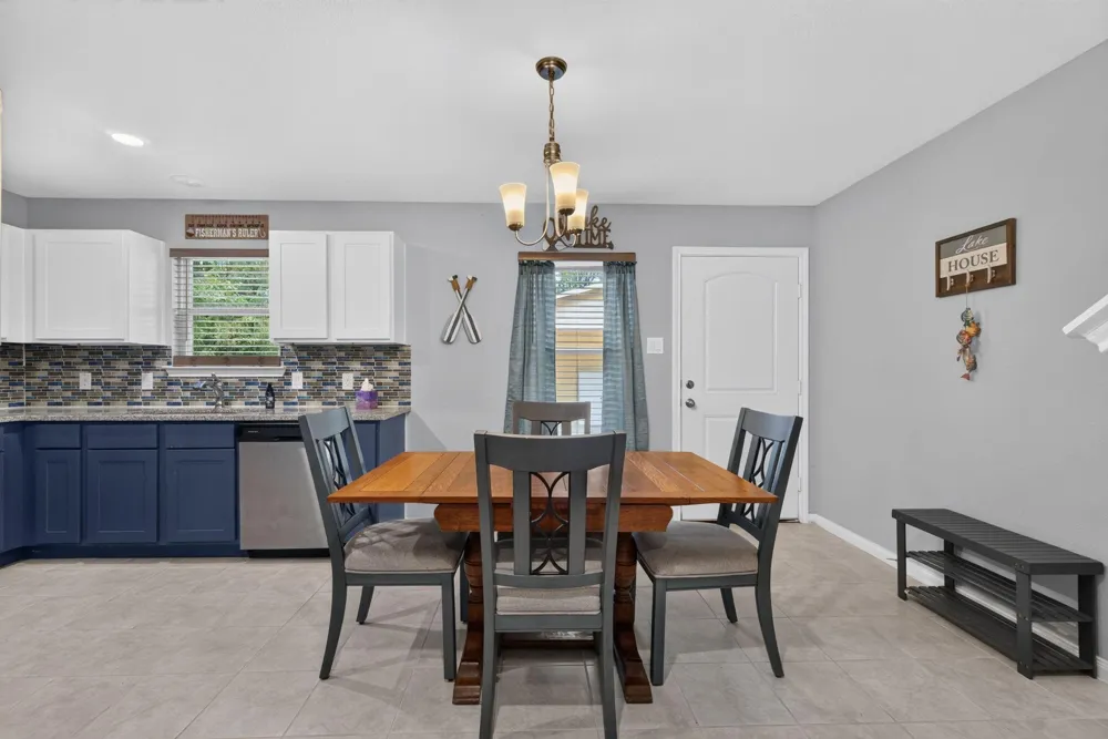 155 Cherry Tree Livingston, TX 77351