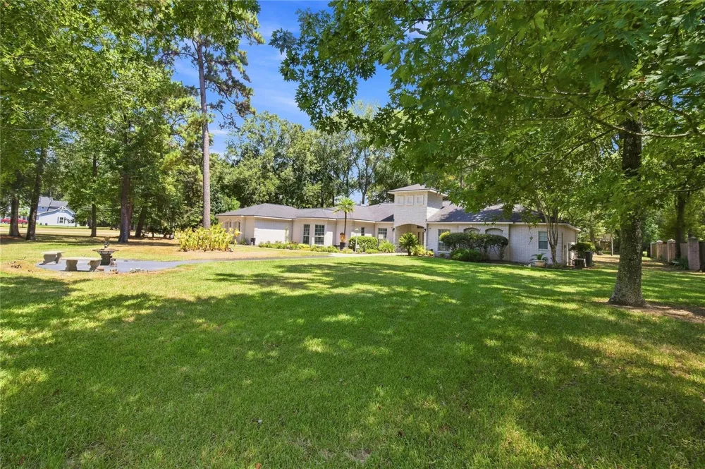 29019 Misty Oaks Drive Huffman, TX 77336