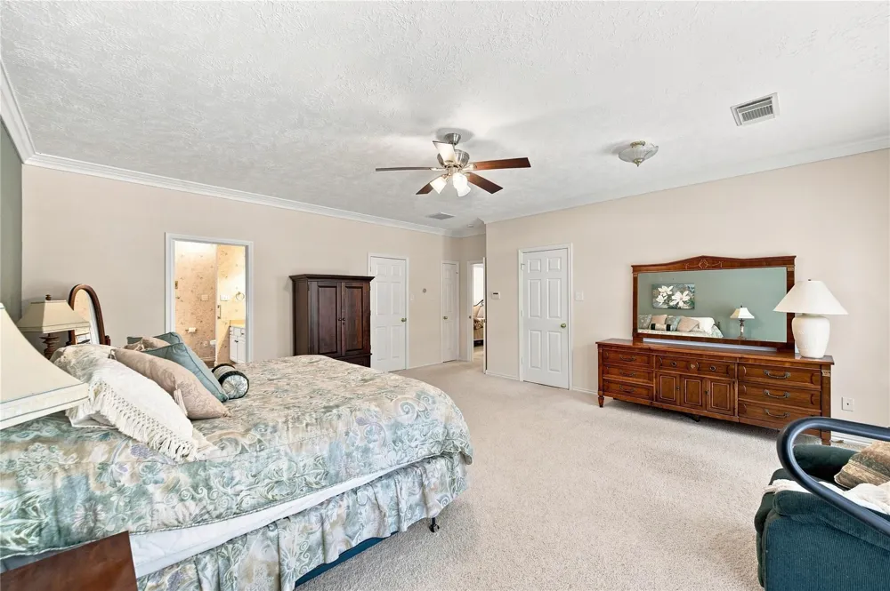 29019 Misty Oaks Drive Huffman, TX 77336