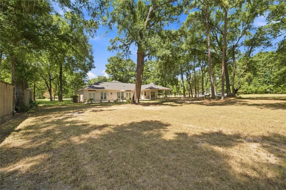 29019 Misty Oaks Drive Huffman, TX 77336