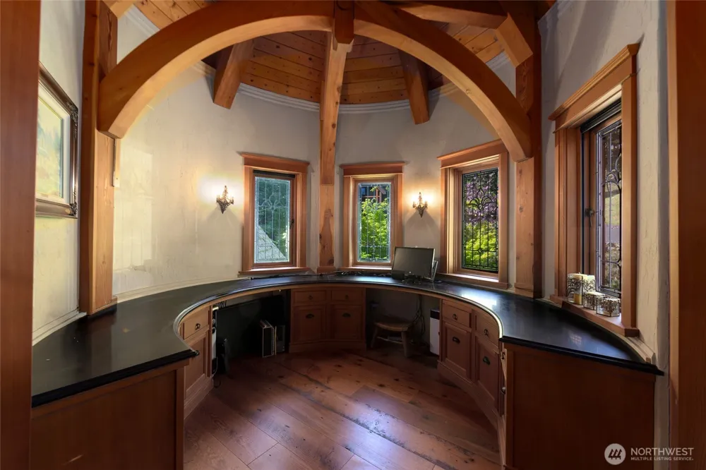702 San Juan Drive San Juan Island, WA 98250