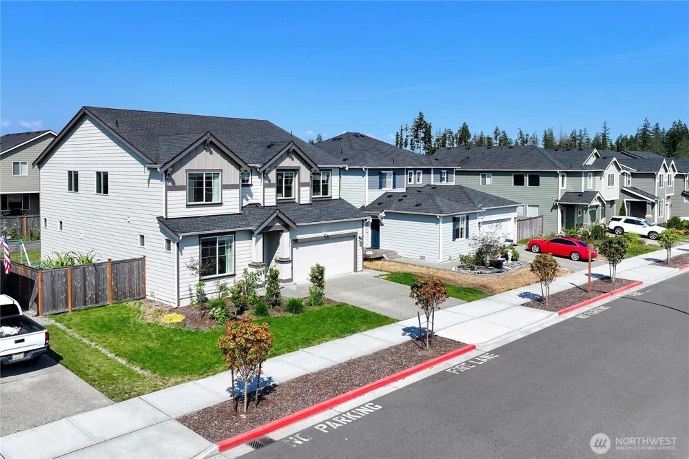 1175 Panoramic Loop Bremerton, WA 98312
