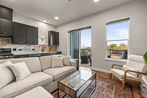 4510 Terry O Lane #405