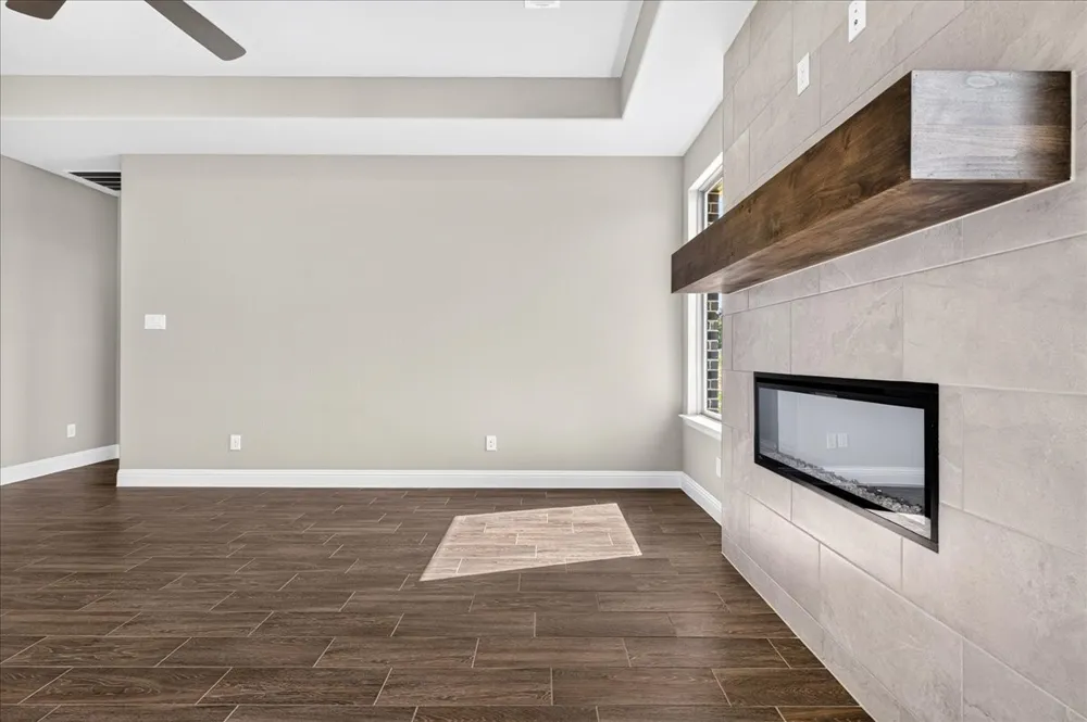 4045 Westfork Way Springtown, TX 76082