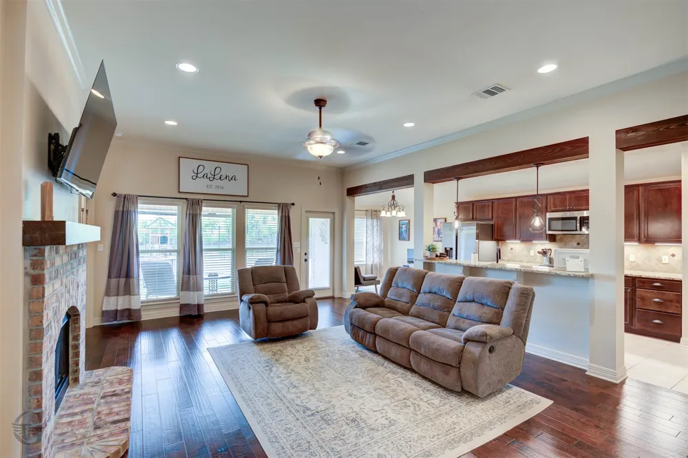 3424 Grand Cane Lane Bossier City, LA 71111