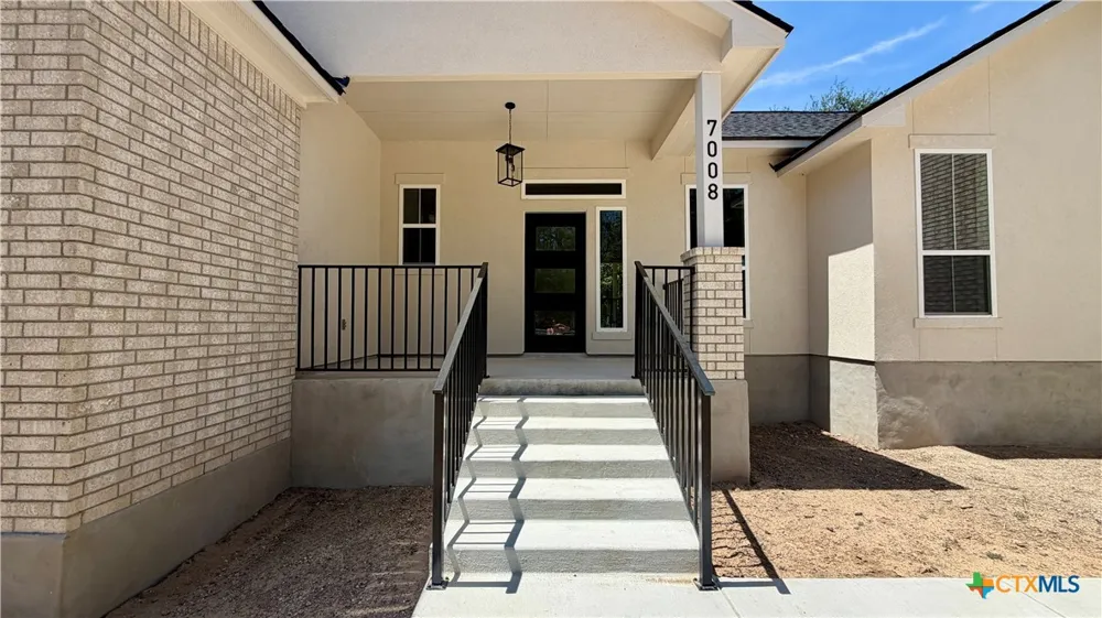7008 Circle Oak Drive Bulverde, TX 78163