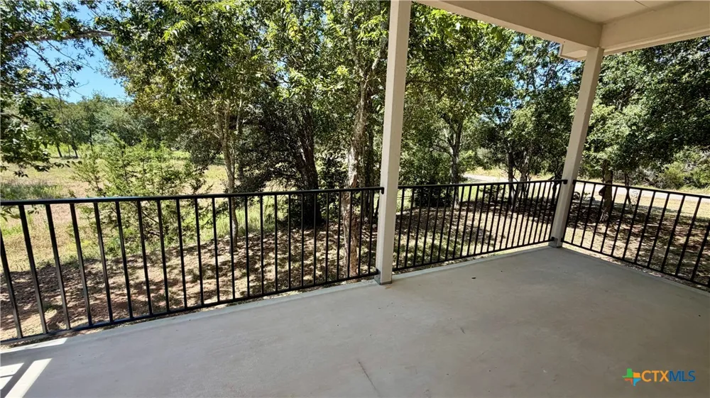 7008 Circle Oak Drive Bulverde, TX 78163