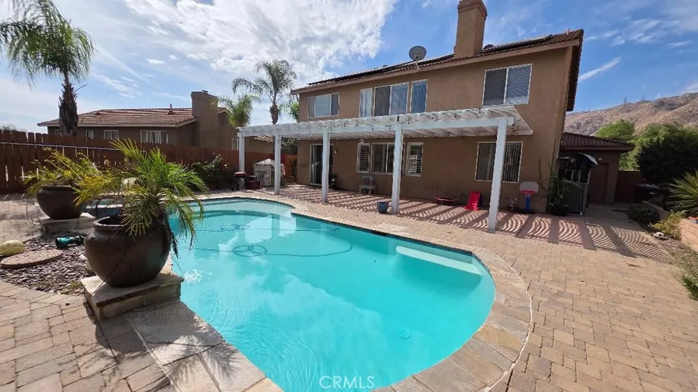 22428 Country Crest Moreno Valley, CA 92557