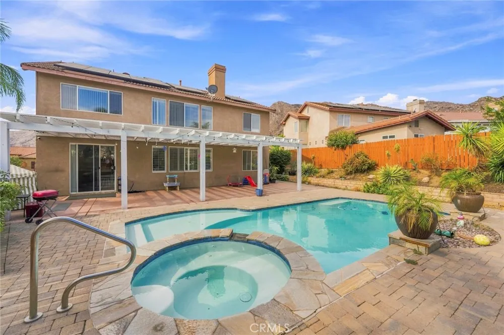 22428 Country Crest Moreno Valley, CA 92557