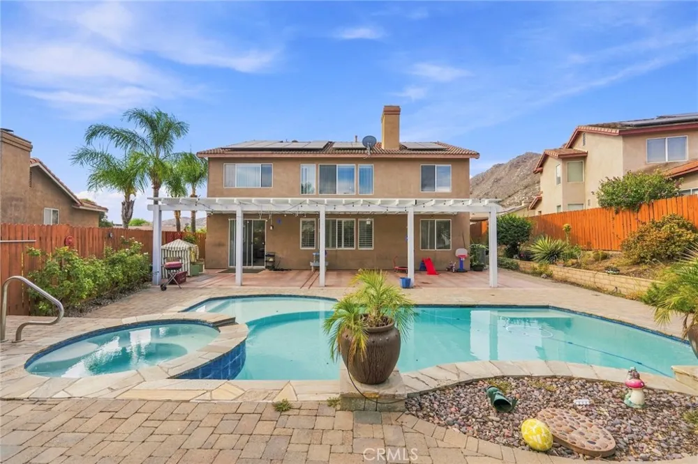 22428 Country Crest Moreno Valley, CA 92557
