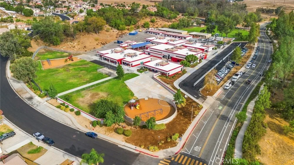 22428 Country Crest Moreno Valley, CA 92557