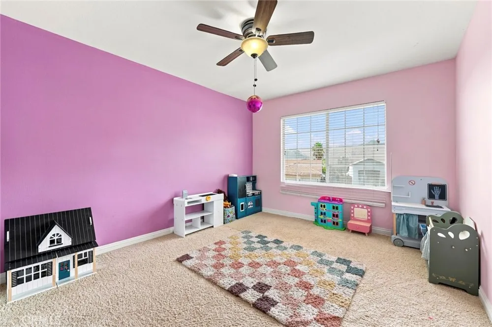 22428 Country Crest Moreno Valley, CA 92557