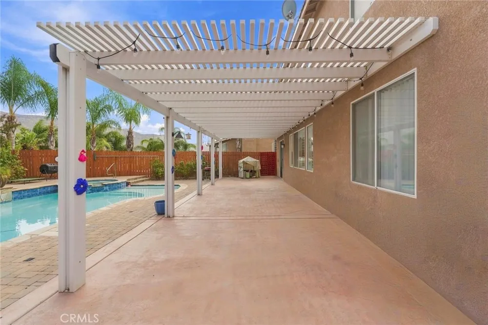 22428 Country Crest Moreno Valley, CA 92557