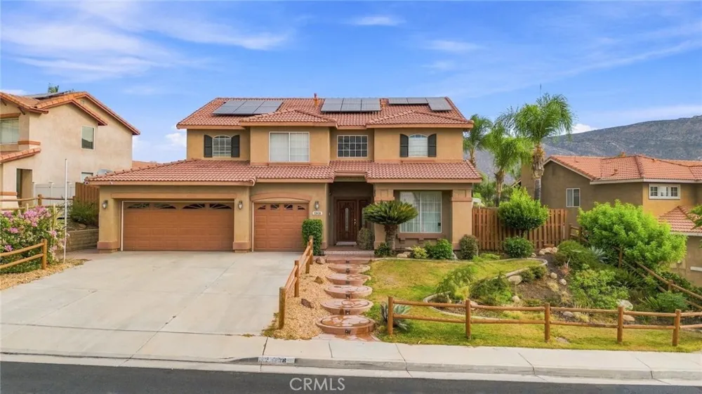 22428 Country Crest Moreno Valley, CA 92557