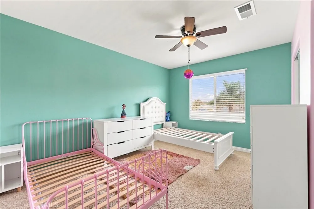 22428 Country Crest Moreno Valley, CA 92557