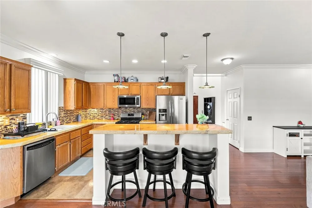 22428 Country Crest Moreno Valley, CA 92557