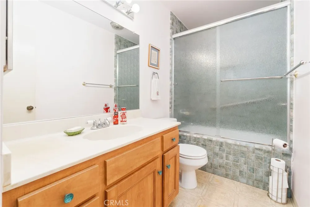 106 Western #302 San Pedro, CA 90732