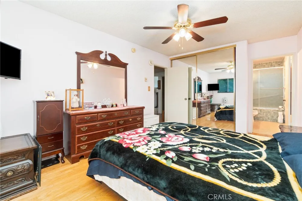 106 Western #302 San Pedro, CA 90732