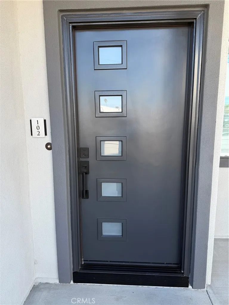 18080 PRAIRIE AVENUE #102 Torrance, CA 90504