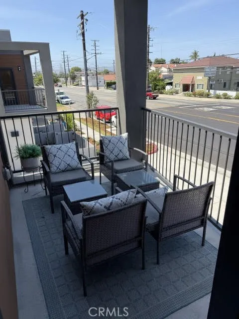 18080 PRAIRIE AVENUE #102 Torrance, CA 90504