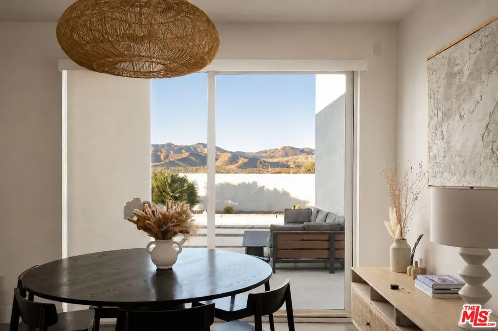 6429 Palo Alto Avenue Yucca Valley, CA 92284