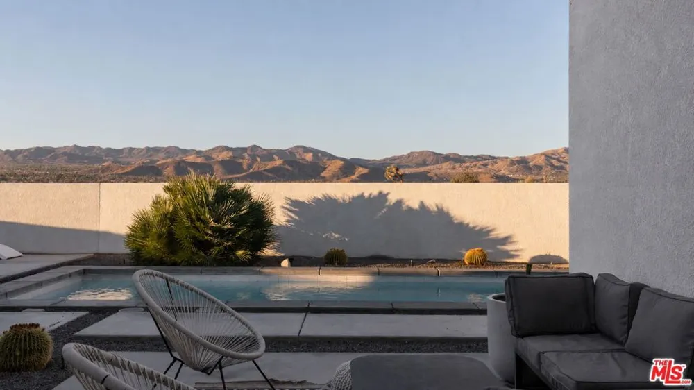 6429 Palo Alto Avenue Yucca Valley, CA 92284