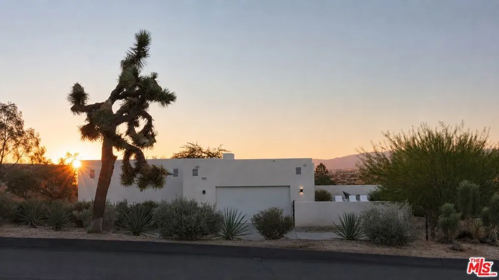 6429 Palo Alto Avenue Yucca Valley, CA 92284