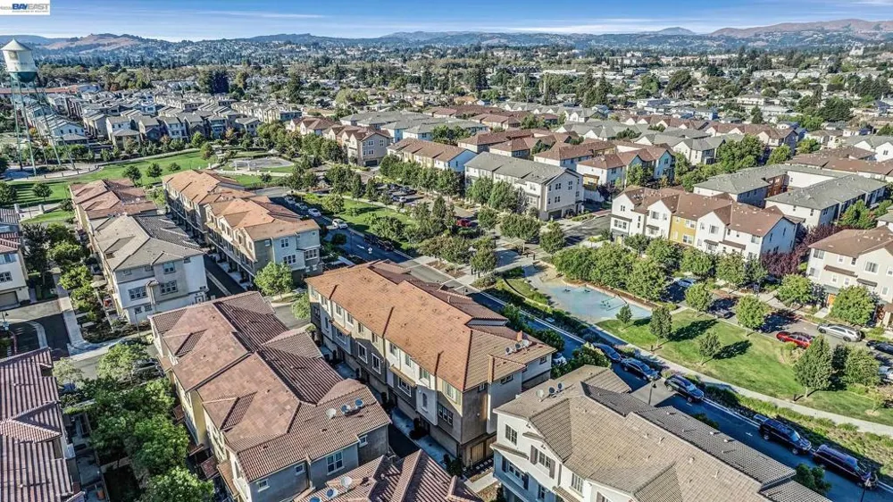 2283 Gibbons St Hayward, CA 94541