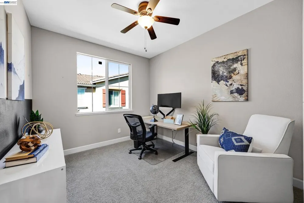 2283 Gibbons St Hayward, CA 94541
