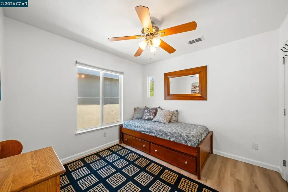 561 Loch Lomond Way Fairfield, CA 94534