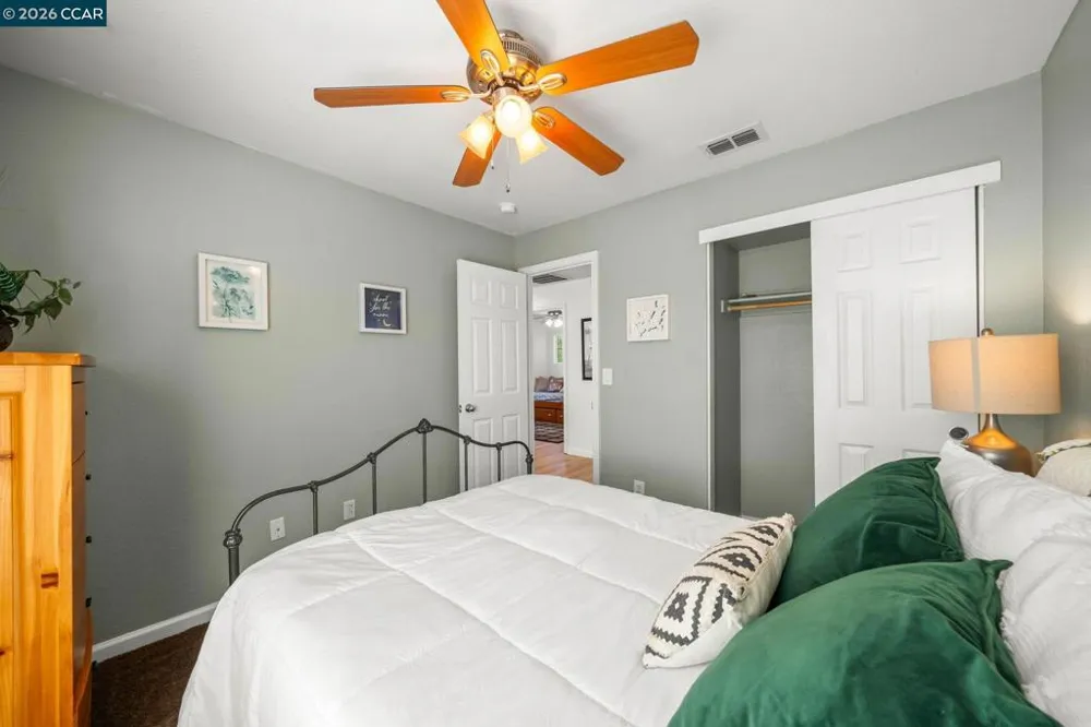 561 Loch Lomond Way Fairfield, CA 94534