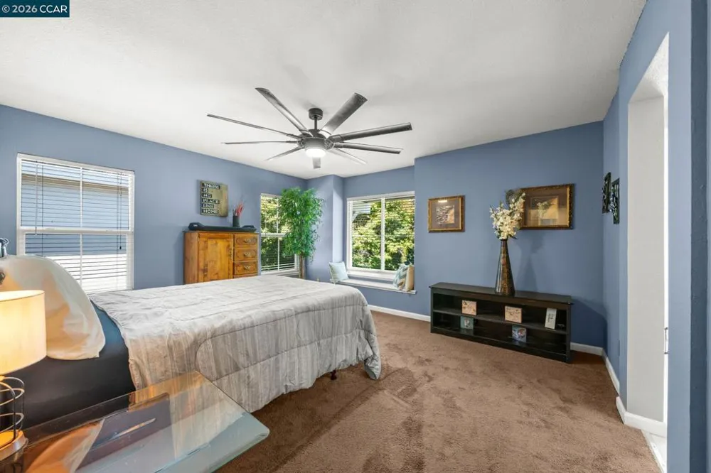 561 Loch Lomond Way Fairfield, CA 94534