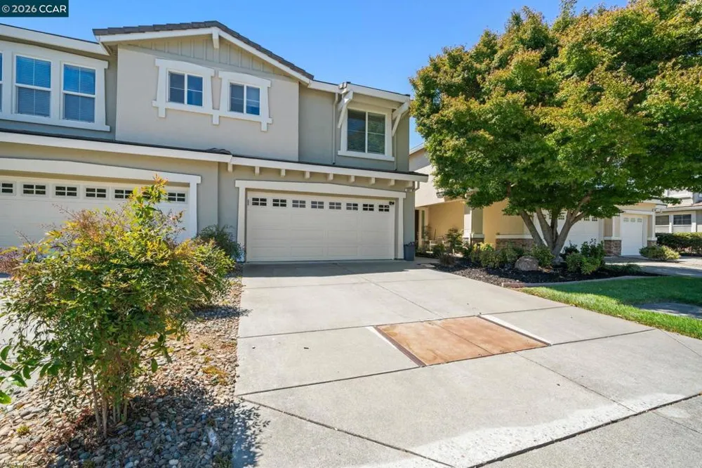 561 Loch Lomond Way Fairfield, CA 94534