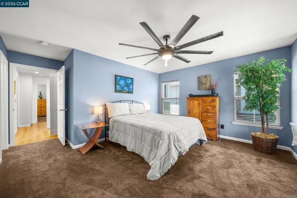 561 Loch Lomond Way Fairfield, CA 94534