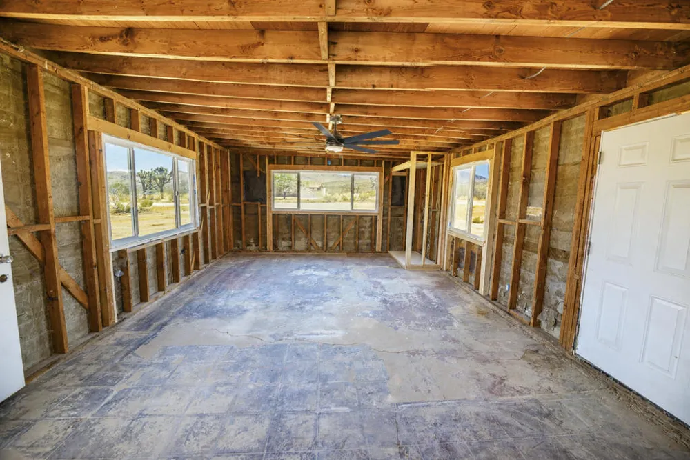 27127 Zuni Road Apple Valley, CA 92307