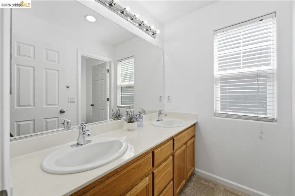 1260 Halsey ST Vallejo, CA 94590