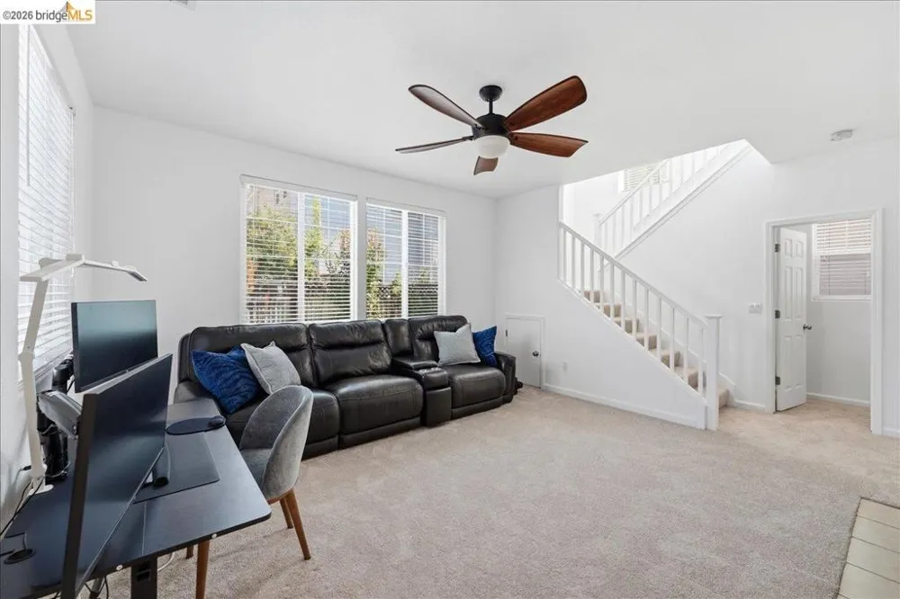 1260 Halsey ST Vallejo, CA 94590