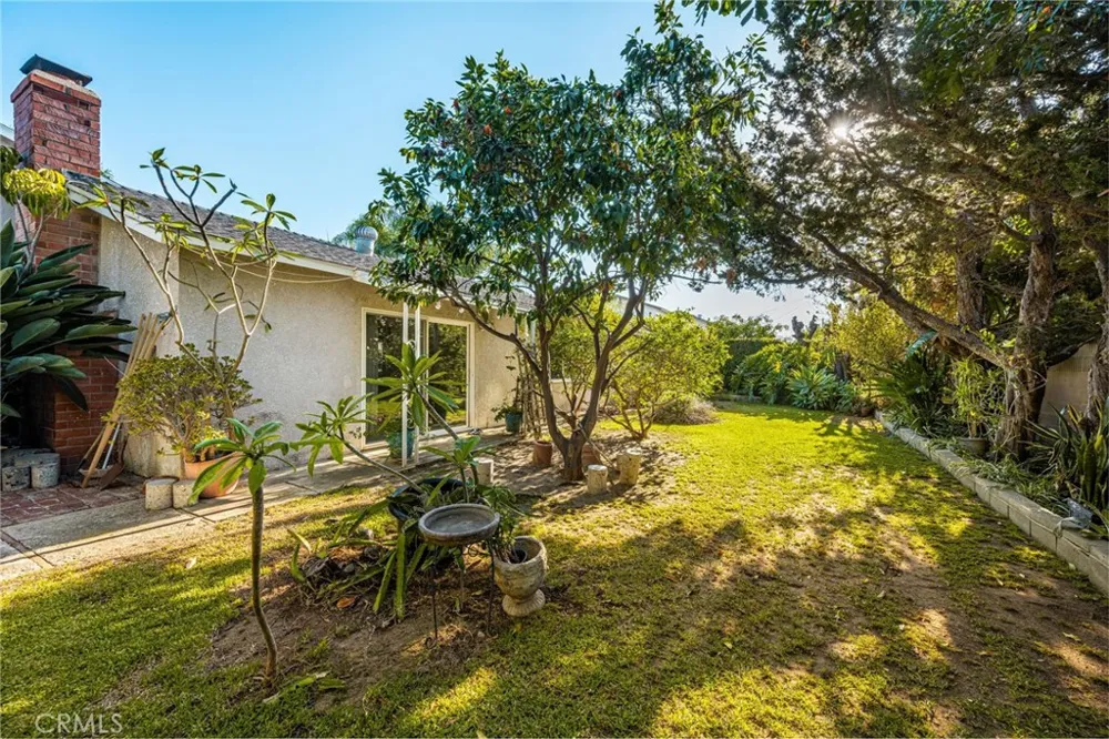 3742 E Euclid Orange, CA 92869