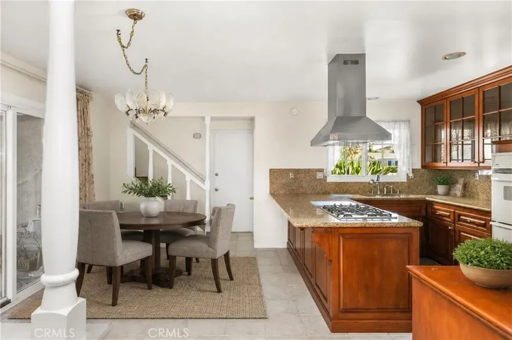 3742 E Euclid Orange, CA 92869