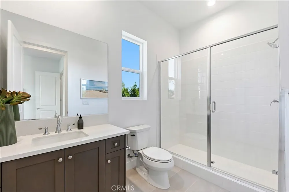 20500 Edgewood Court Chatsworth, CA 91311