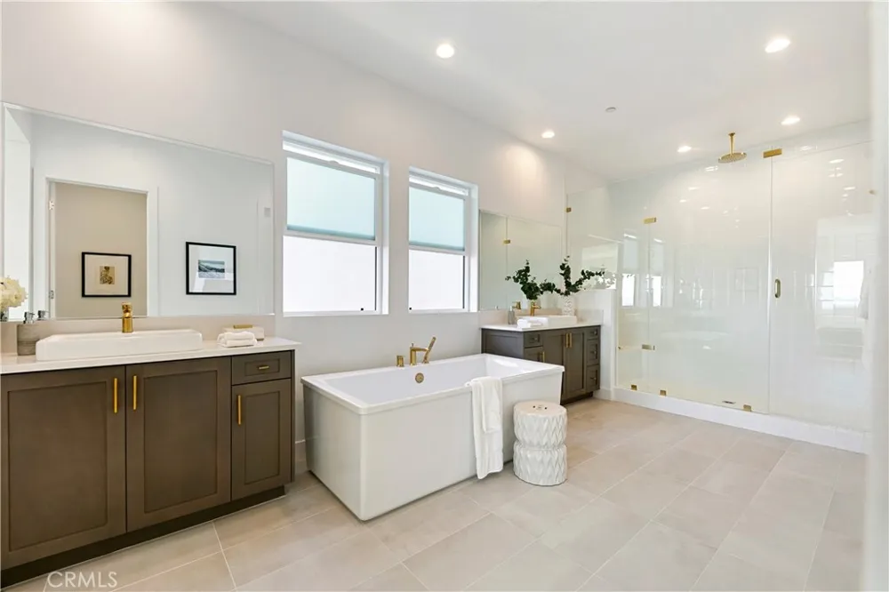 20500 Edgewood Court Chatsworth, CA 91311