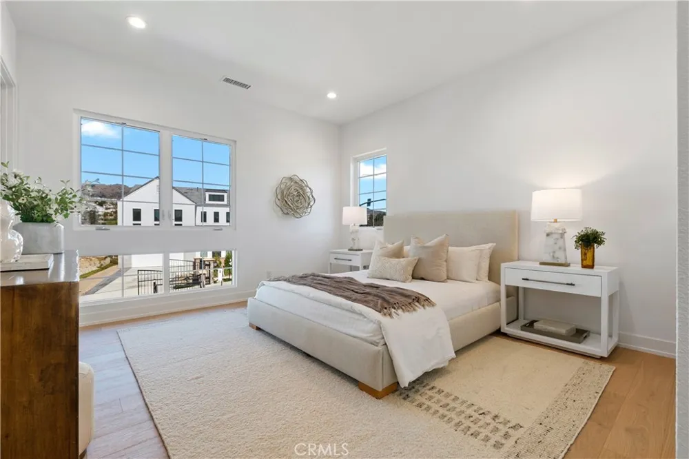 20500 Edgewood Court Chatsworth, CA 91311