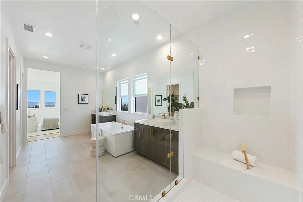 20500 Edgewood Court Chatsworth, CA 91311