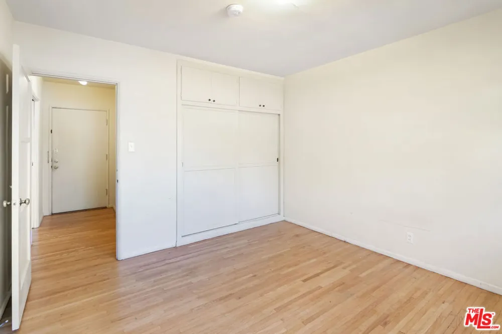 11165 Sunshine Terrace #1 Studio City, CA 91604