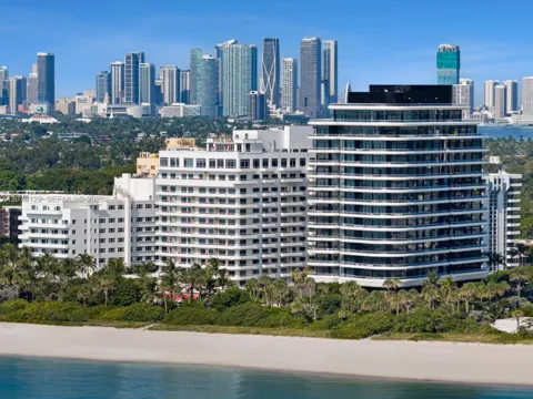3315 Collins Ave #4C