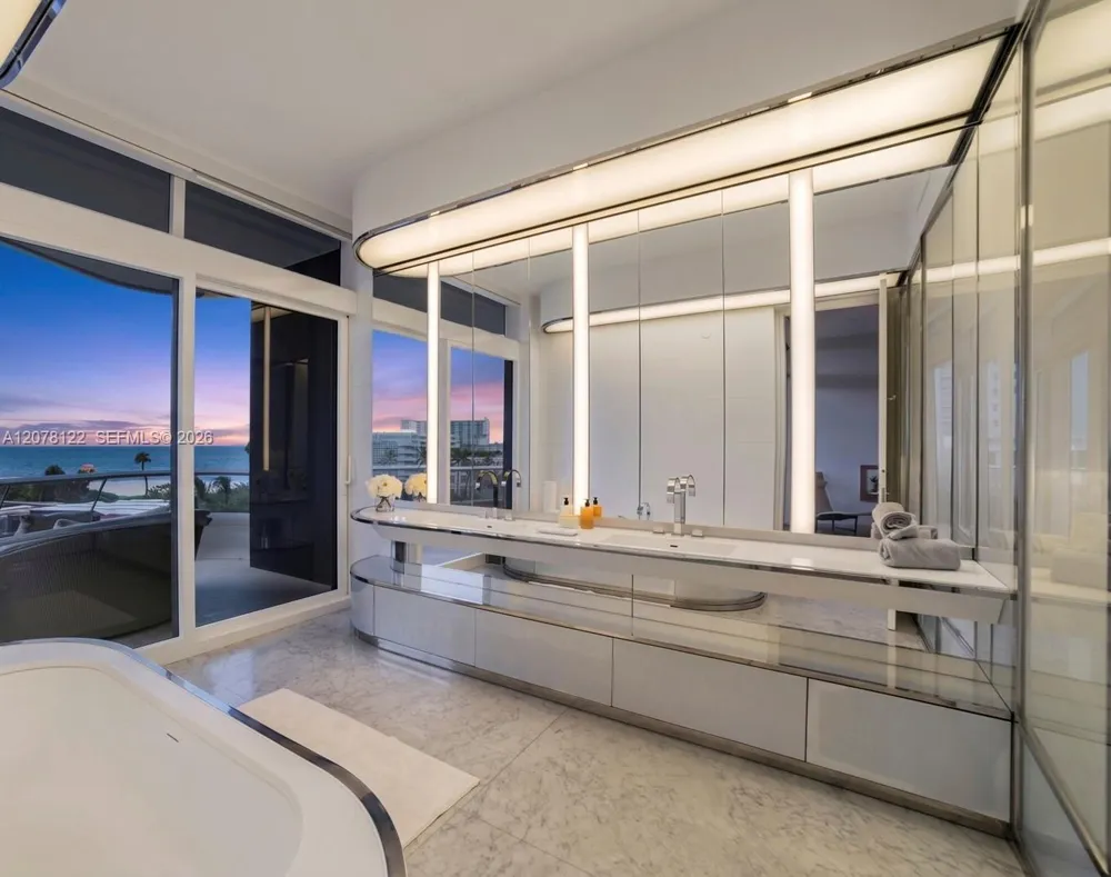 3315 Collins Ave #4C Miami Beach, FL 33140